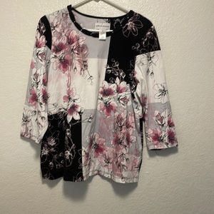 Woman’s black pink and grey long sleeve shirt. Size medium by Alfred Dunner.